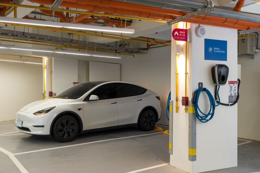 目的地電動車充電樁