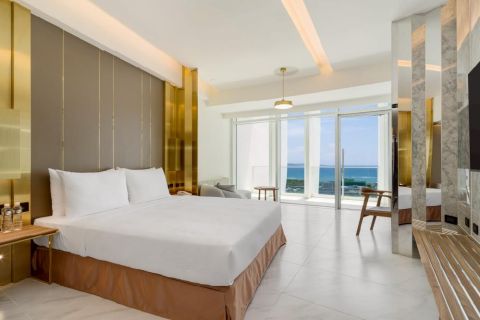 豪華海景陽台雙人房